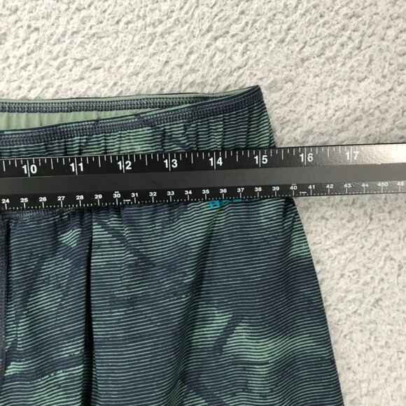 DECATHLON Nabaiji Shorts Mens Size LARGE Green Print 10" Inseam Swim Trunks - Picture 10 of 15